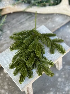 NOBILIS čečina 35cm, (z toho len čečina 23cm) plast, zelená 