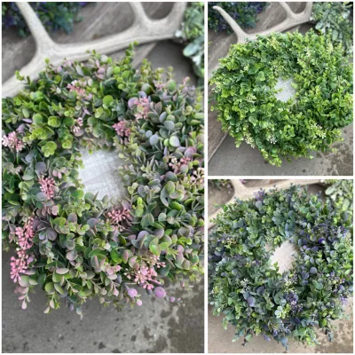 Cena za 10ks‼️Veniec eukalyptus s bobuľami, EXTRA hustý (roztiahnutý 48 cm) plast, farby uvedte do poznámky pri objednávke (ružova, fialová, biela) 